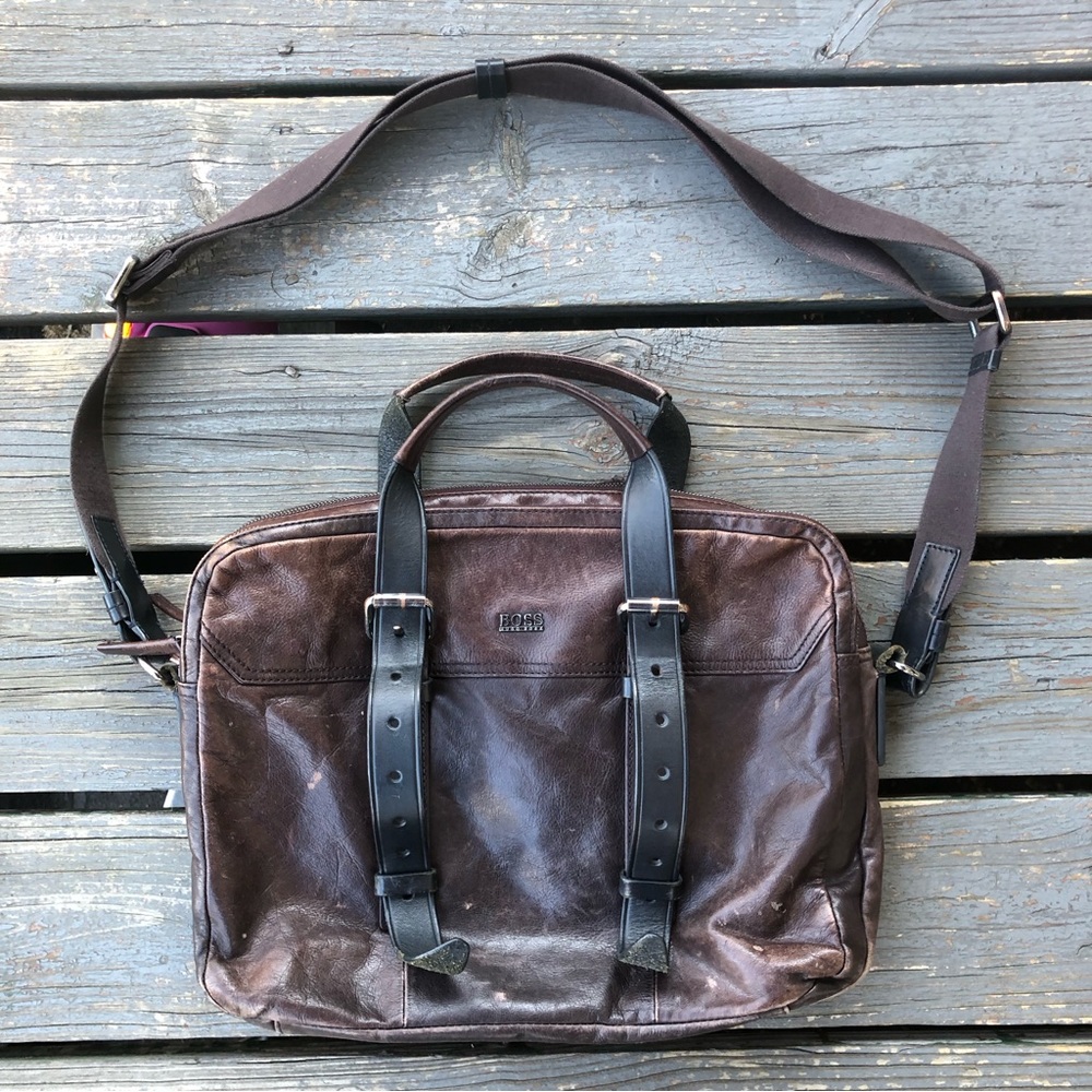 Vintage Hugo Boss real leather messenger bag